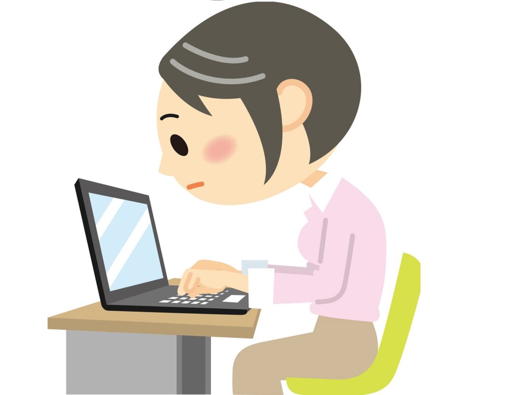 身長に合わない机や椅子