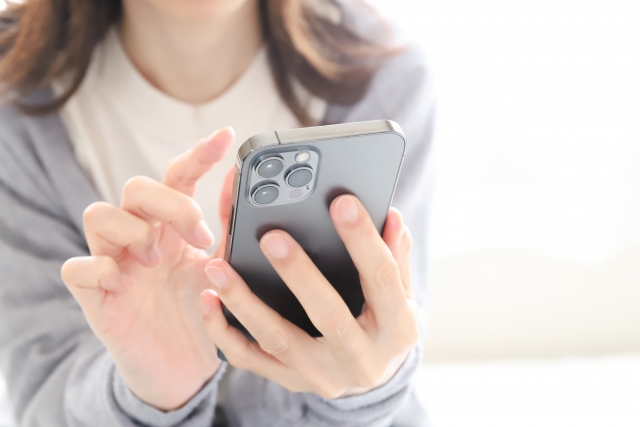 仙川で自律神経の不調改善の相談をする女性のイメージ